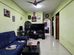 Blk 242 Gombak View (Bukit Batok), HDB 3 Rooms #616473391